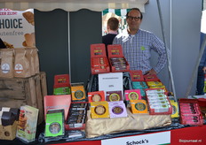 Raymond Schloss met de clean label repen van Schock's.